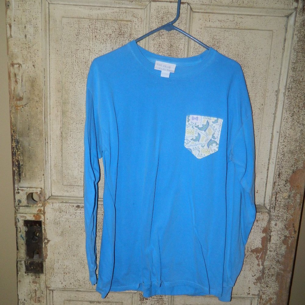 The Frat Collection Long Sleeve Tee Shirt Size Large  (C10)